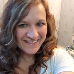 Meet your Posher, Destanie